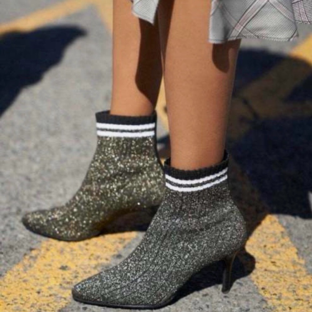 Stuart Weitzman Waverly Sock Bootie Black Metallic Size 7.5 - Picture 2 of 9